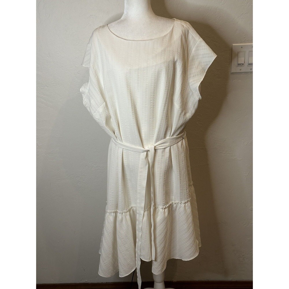 Vince Camuto Sheath Dress With Waist Tie Size 22W BD2432